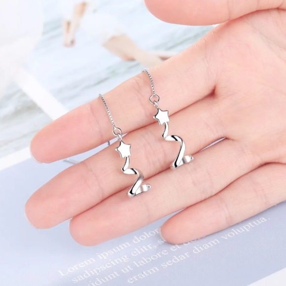 Silver Christmas Tree Threader Dangle Drop Earrings - Picture 1 of 8